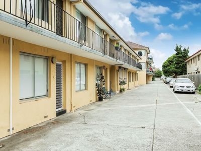 5 / 709 Barkly Street, West Footscray