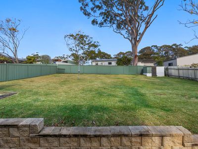44 John Street, Belmont North