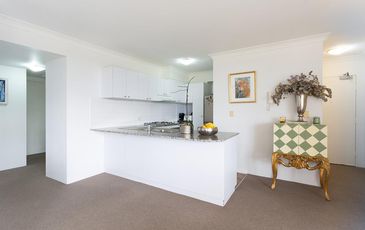 303 / 57 Coogee Bay Road, Randwick