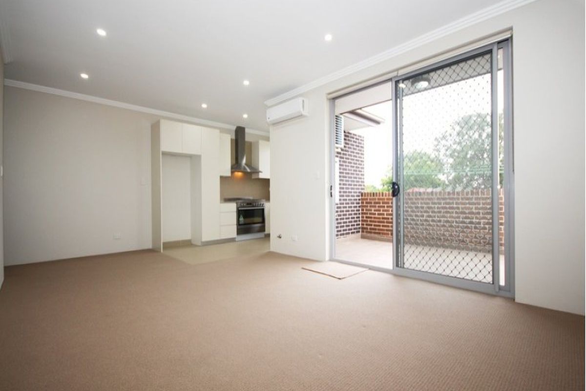 10 / 64 Queen Street, Concord West