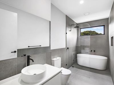 2/66 Ward Street, Glenroy