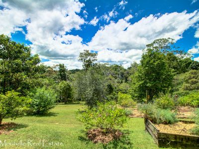394 Western Avenue, Montville