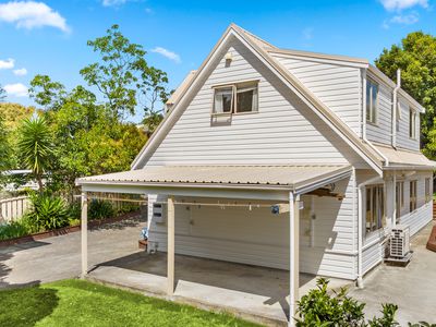 8a Aplin Place, Birkdale