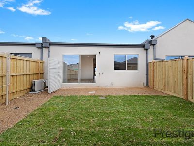 14 Oxbow Walk, Truganina