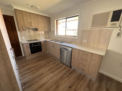 13 Diane Street, Dubbo