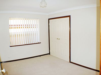 11 McCleery Street, Kalgoorlie