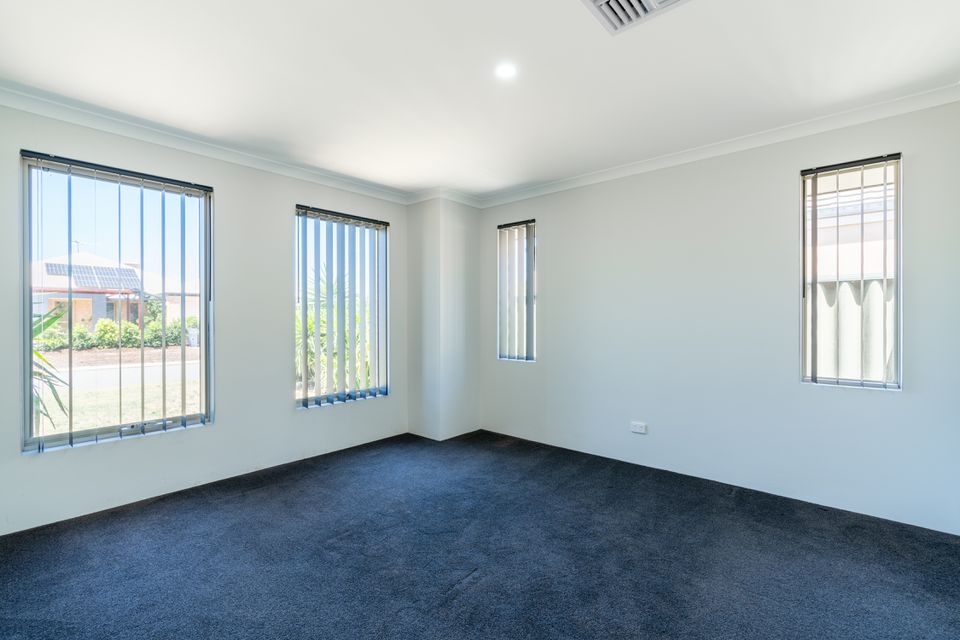 27 Impressions Way, Singleton