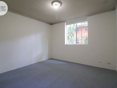 13/58 Meadow Crescent, Meadowbank