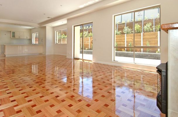 5 Muirhead court, Greenvale
