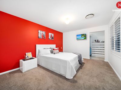 10 Newgate Boulevard, Elizabeth Hills