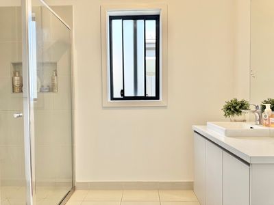 10 Law Court, Wyndham Vale