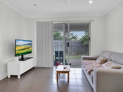 8 / 15 Grandly Street, Doolandella