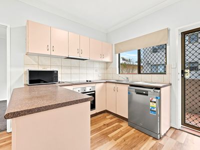 1 / 56 Cairns Street, Cairns North