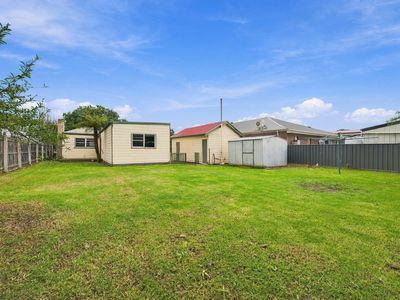 262 Guthridge Parade, Sale