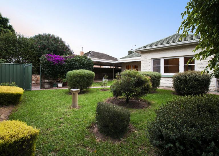 44 Jetty Road, Brighton