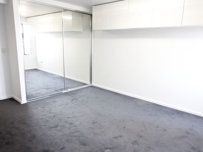 10 / 76 Phillip Street, Parramatta