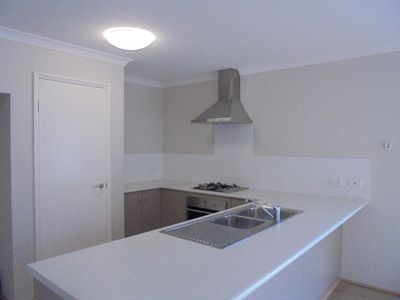28 Padbury Road, Pinjarra