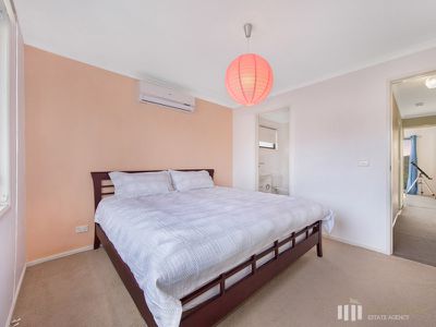 92 Somerset Drive, Dandenong North