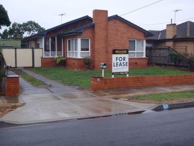 32 Thorndon Drive, St Albans