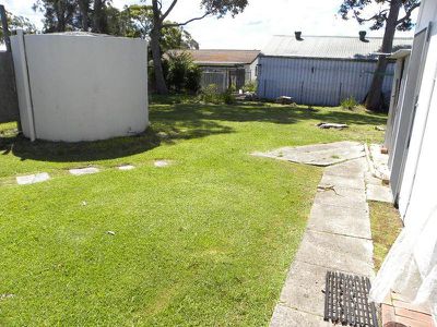 25 Lyons Road, Sussex Inlet