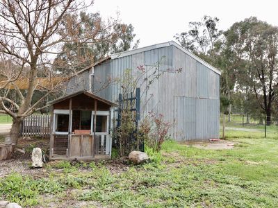 20 East West Hall Lane, Seymour