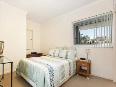 6304 / 10 Sturdee Parade, Dee Why
