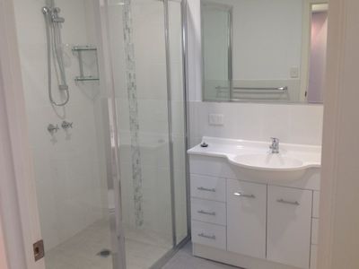 2 / 37 Winnima Way, Berkeley