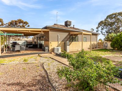 103 Robinson Street, Horsham