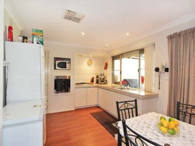 32 Cavalier Crescent, Boulder