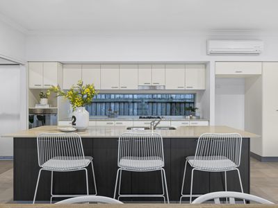 32 Macquarie Street, Wakerley