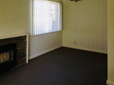 1 / 19 Kurrajong Avenue, Glen Waverley