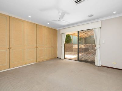 36 Carawatha Avenue, Mount Nasura