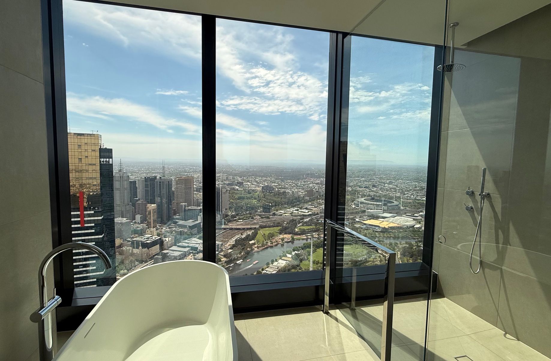 9201 / 70 Southbank Blvd, Southbank