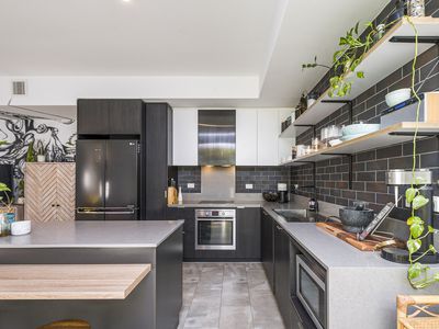 1 / 10 Angove Street, North Perth