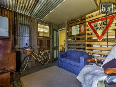 11 Ready Street, Rutherglen