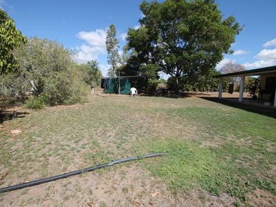 5 BROKER STREET, Grand Secret