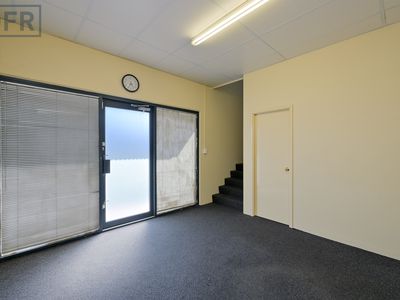 7 / 28 Clark Court, Bibra Lake