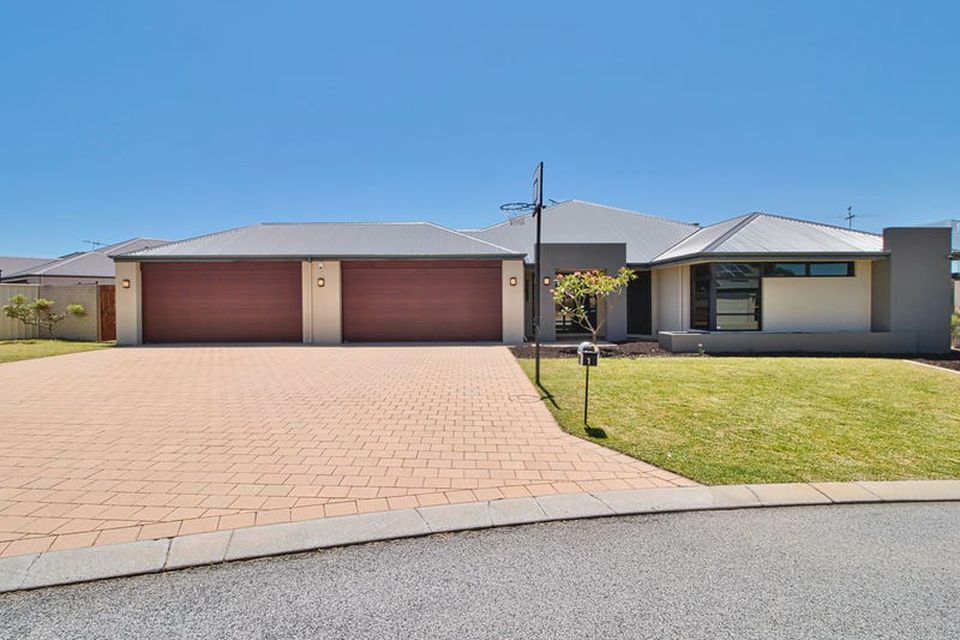 1 Dennis Retreat  , Baldivis