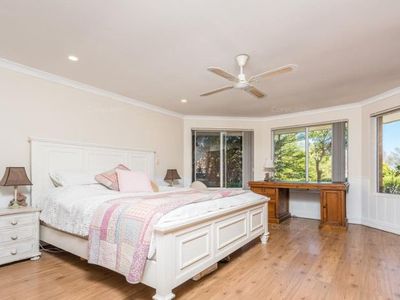 12 Cranston Loop, Kinross