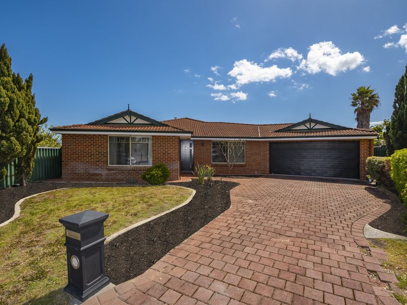 7 Crosshill Green, Kinross