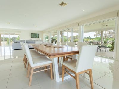 53 Old School Road, Wangaratta