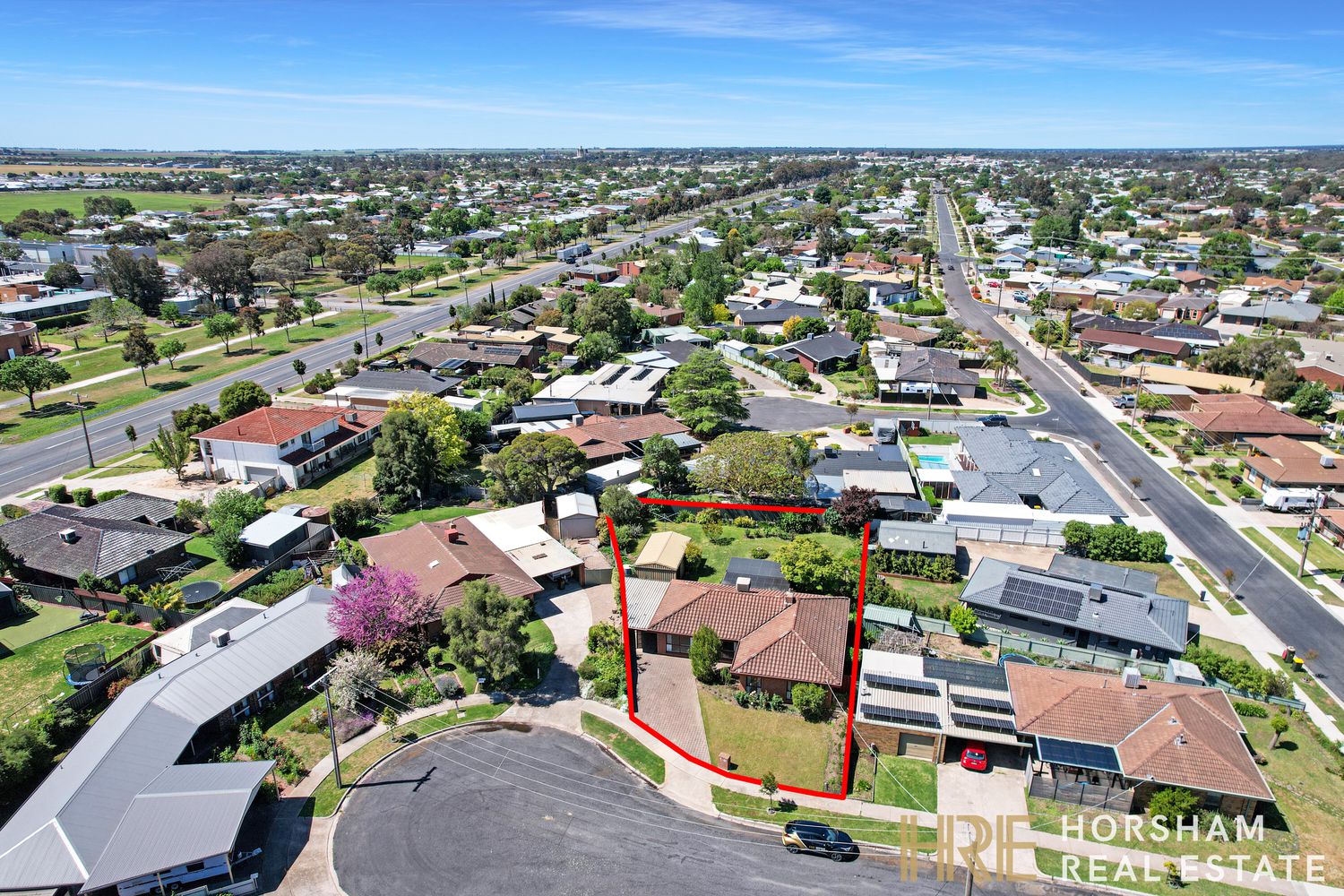 1 Hoskin Court, Horsham