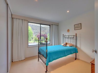 6707 Channel Highway, Deep Bay