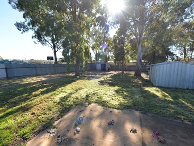 28 Best Street, Parkes