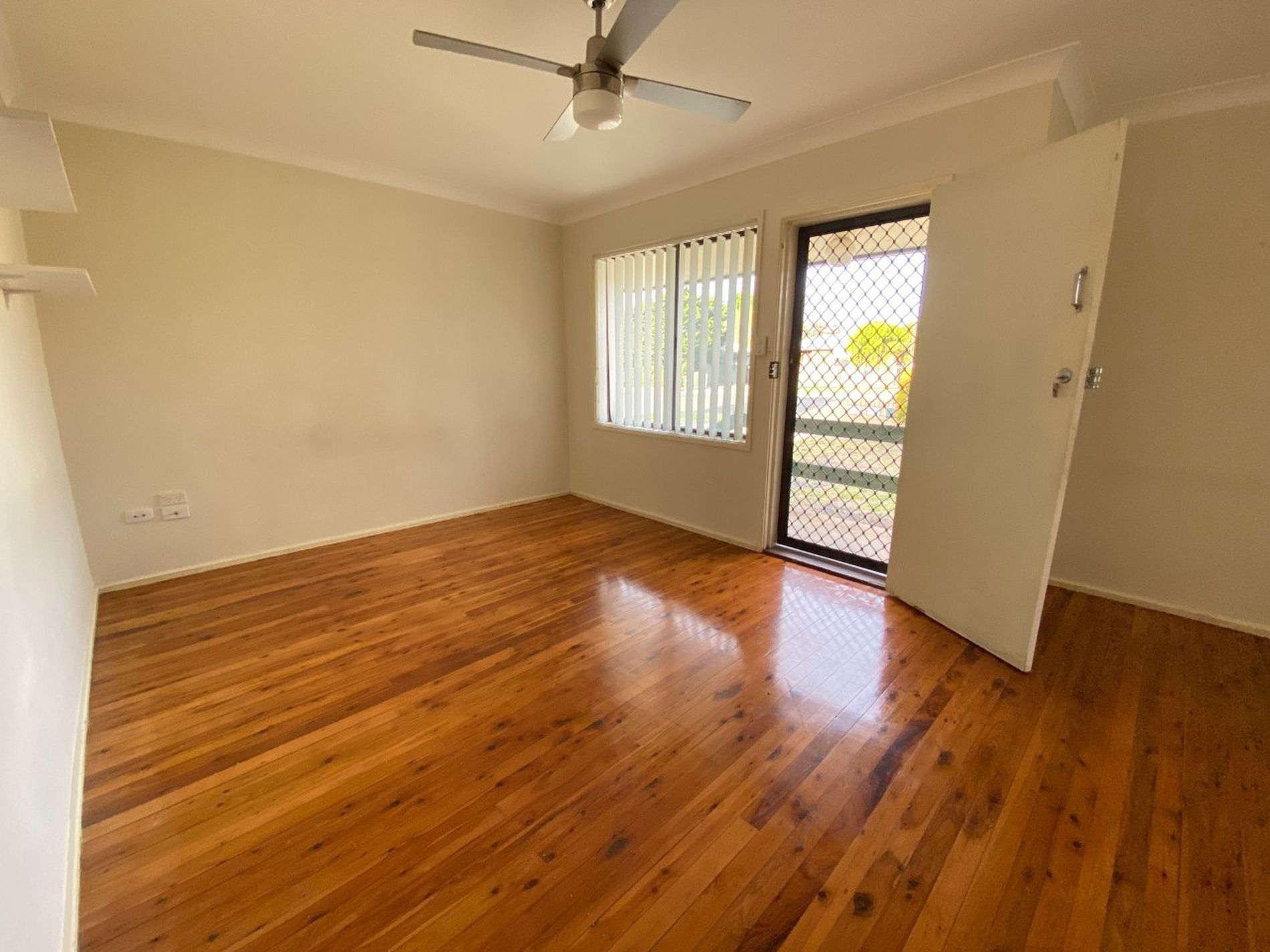1 / 17 David Avenue, Oak Flats