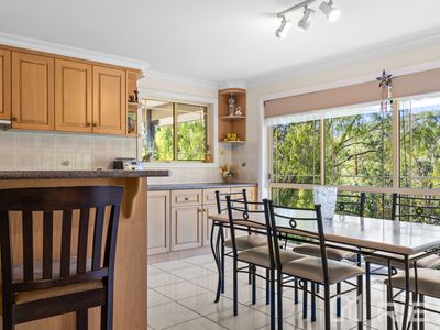 12 Basin-Olinda Road, The Basin