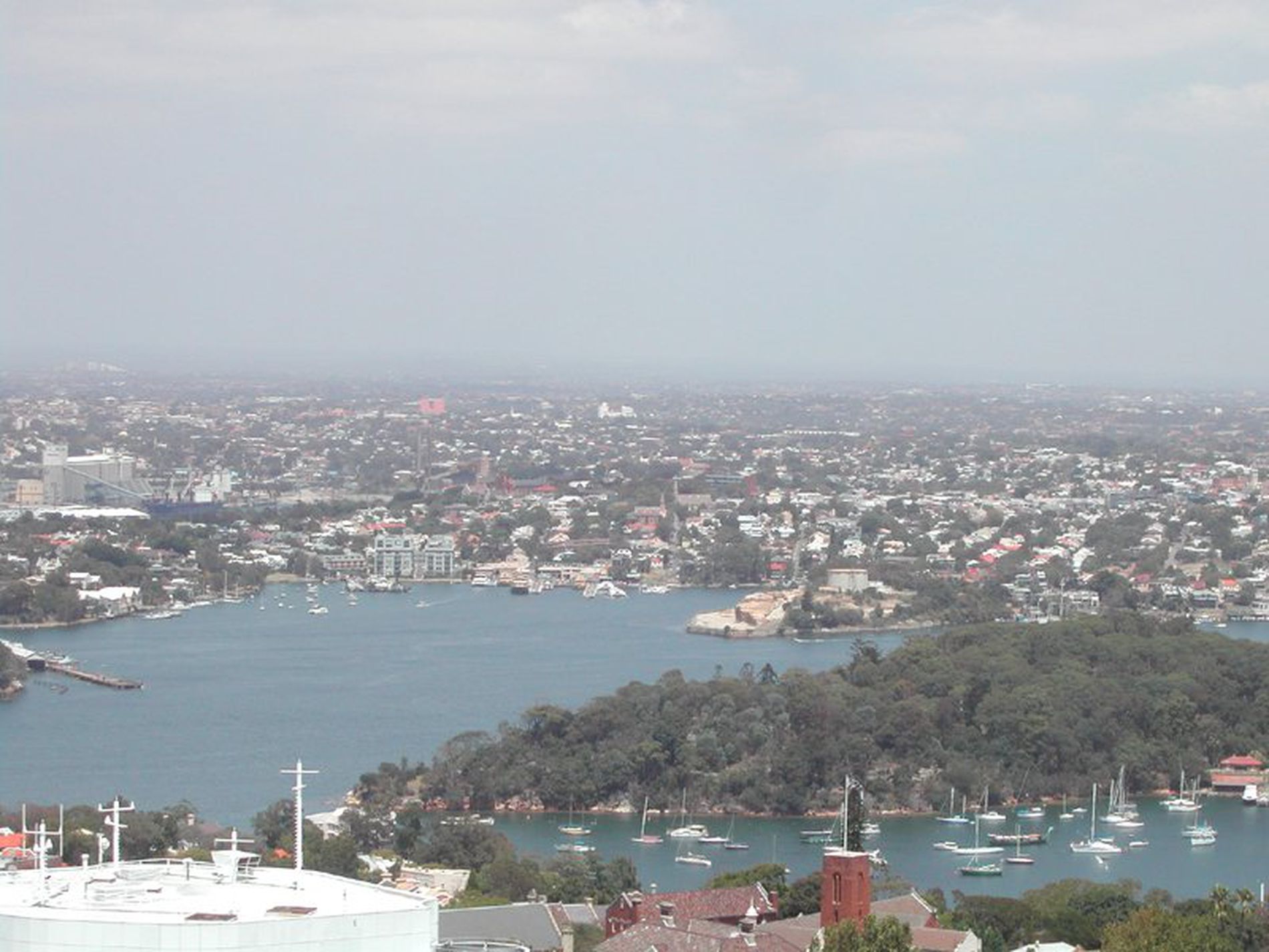 3202 / 77-81 Berry Street, North Sydney