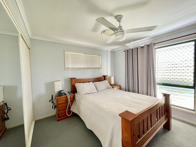 6 King Arthur Court, Urangan