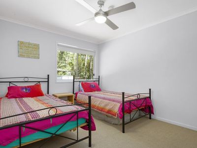 8 Thorne Street, Lake Conjola