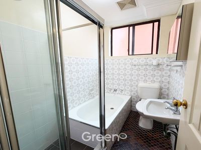 3 / 6 Bank Street, Meadowbank
